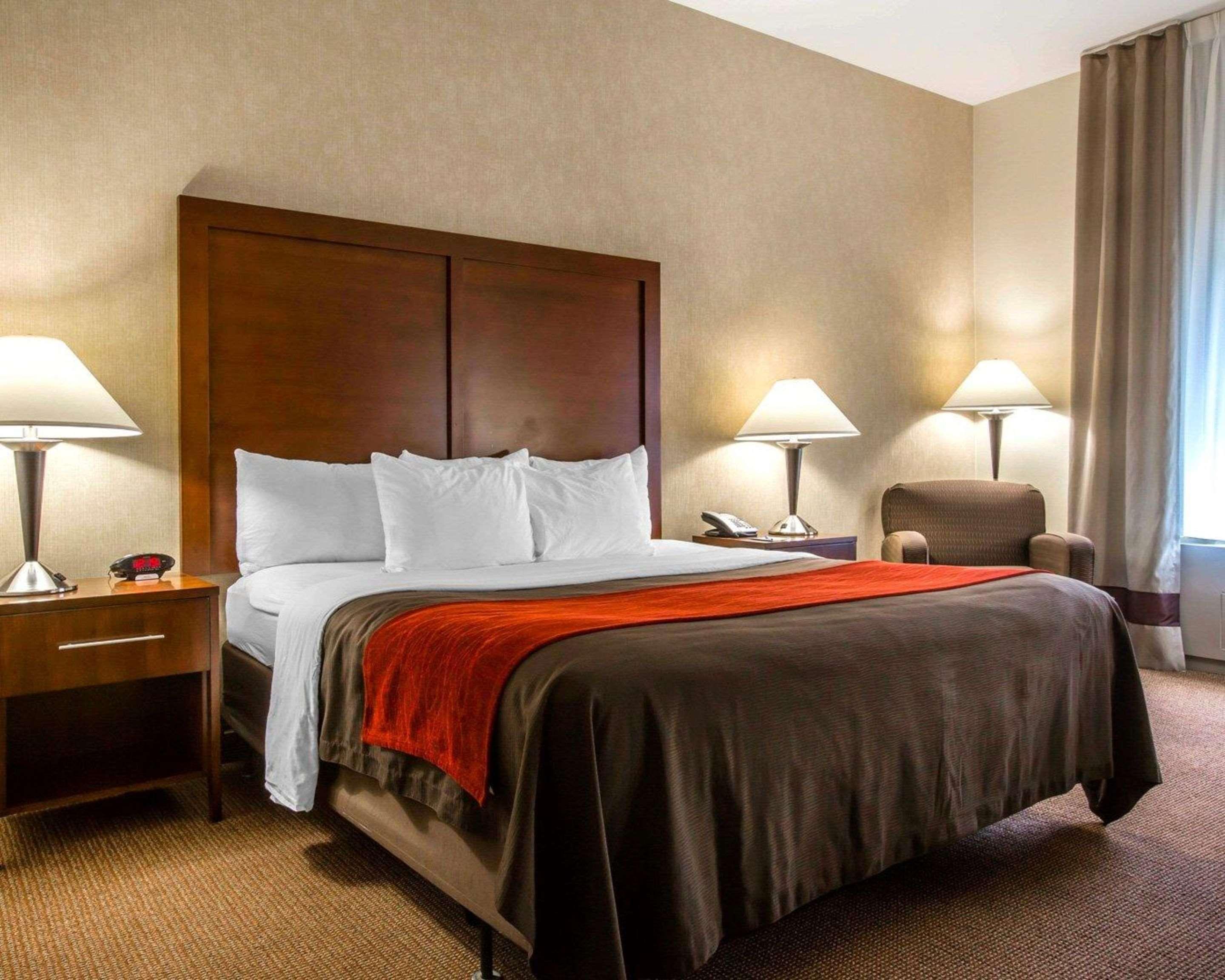 Comfort Inn & Suites Adj To Akwesasne Mohawk Casino Hogansburg Eksteriør billede